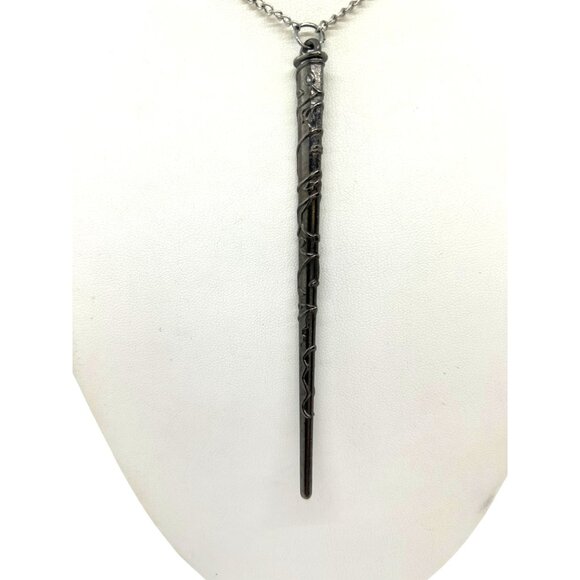 Magic Wand Necklace Fantasy Wizard Witch Warlock Magician Silver Chain - Picture 7 of 9